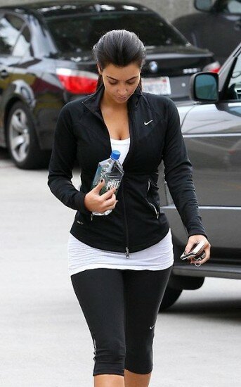 Kim Kardashian back to the gym