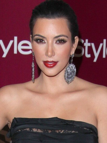 Kim Kardashian Golden Globes 2011